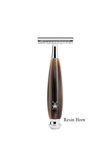 Muhle Vivo double edge safety razor with closed comb and horn resin handle
