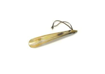 St James Shaving Emporium light coloured 300mm shoehorn with pointed tip end